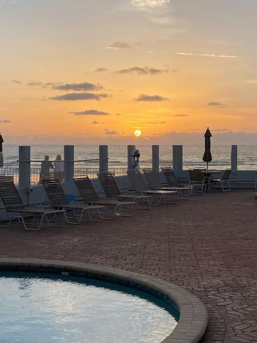 דייטונה ביץ' Seabliss, Oceanfront 1St Floor Cozy Condo חדר תמונה